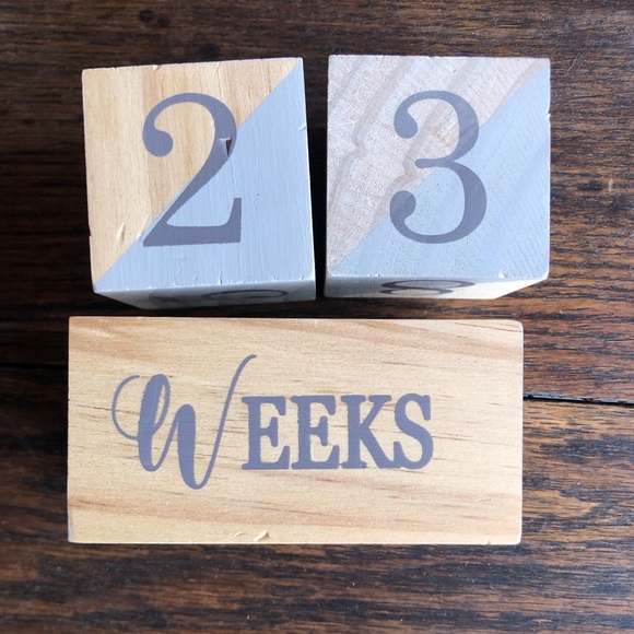 Baby Months and Weeks Milestones Blocks - Picture 2 of 6